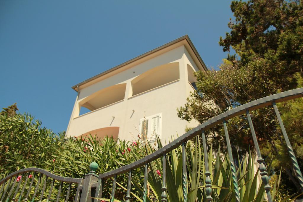 Apartment Maja *