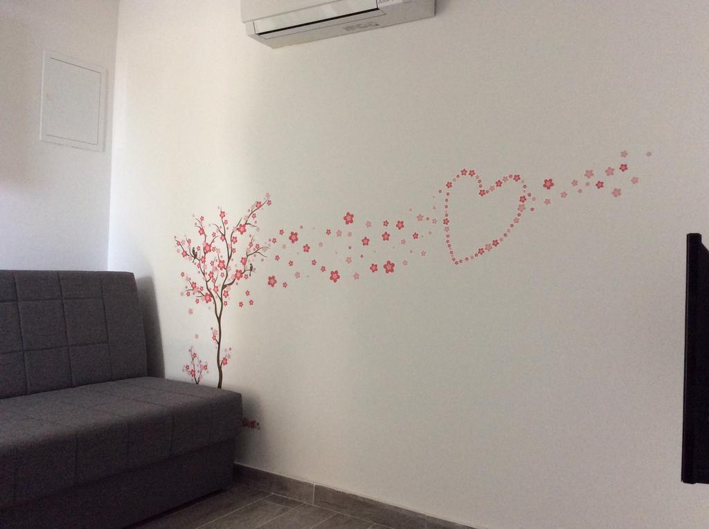Apartman Maja *